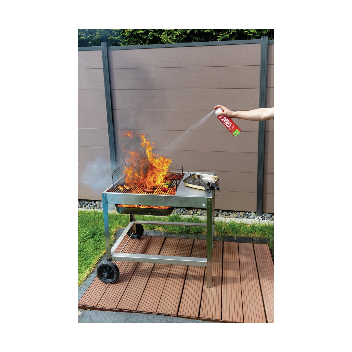 Abus Feuerlöschspray Feuerstopp AFS625 fluorfrei – Anwendungsbeispiel