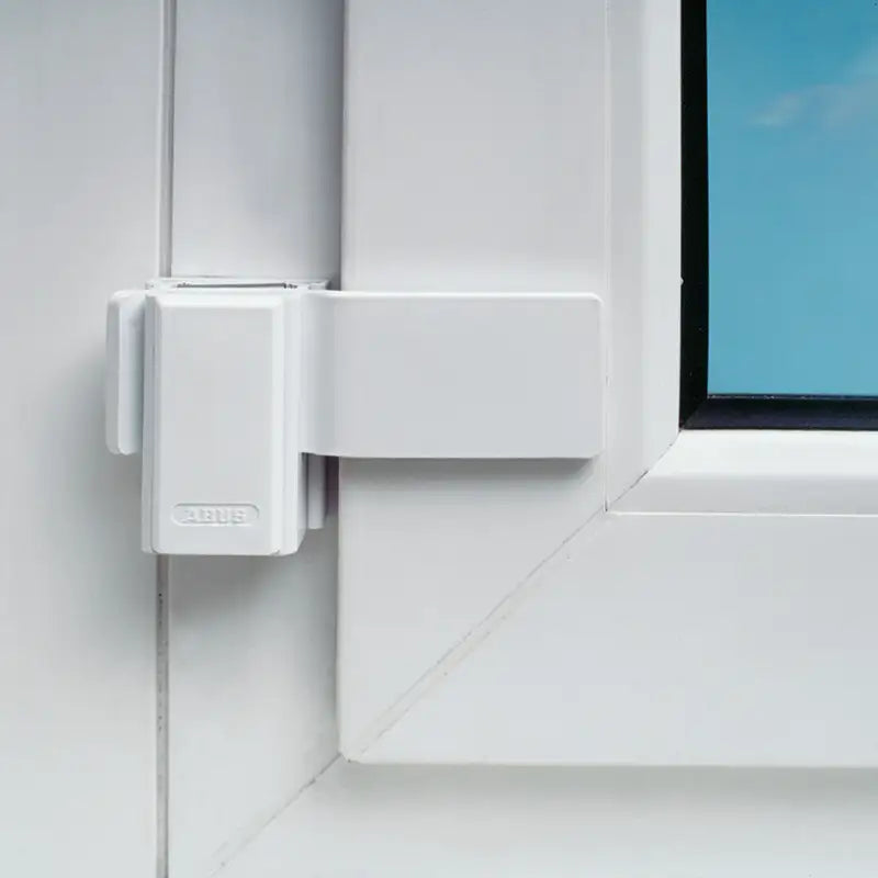 Abus Fenster- und Türsicherung SW10 W Weiss 4003318104435 montiert