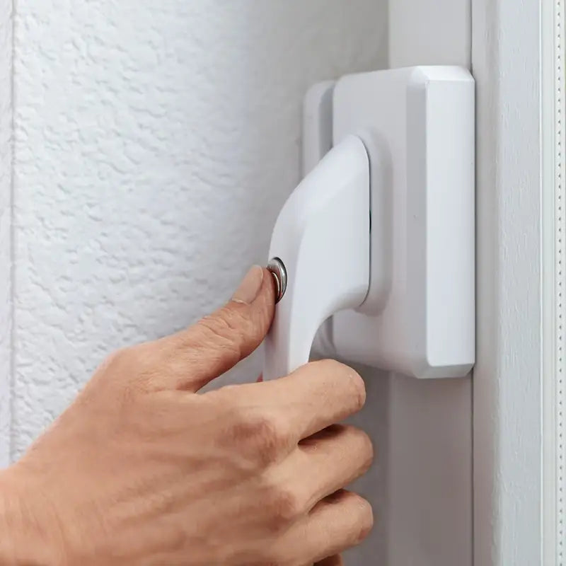 Abus Fenstersicherung Fenstergriff-Schloss FO500 W Weiss montiert 2